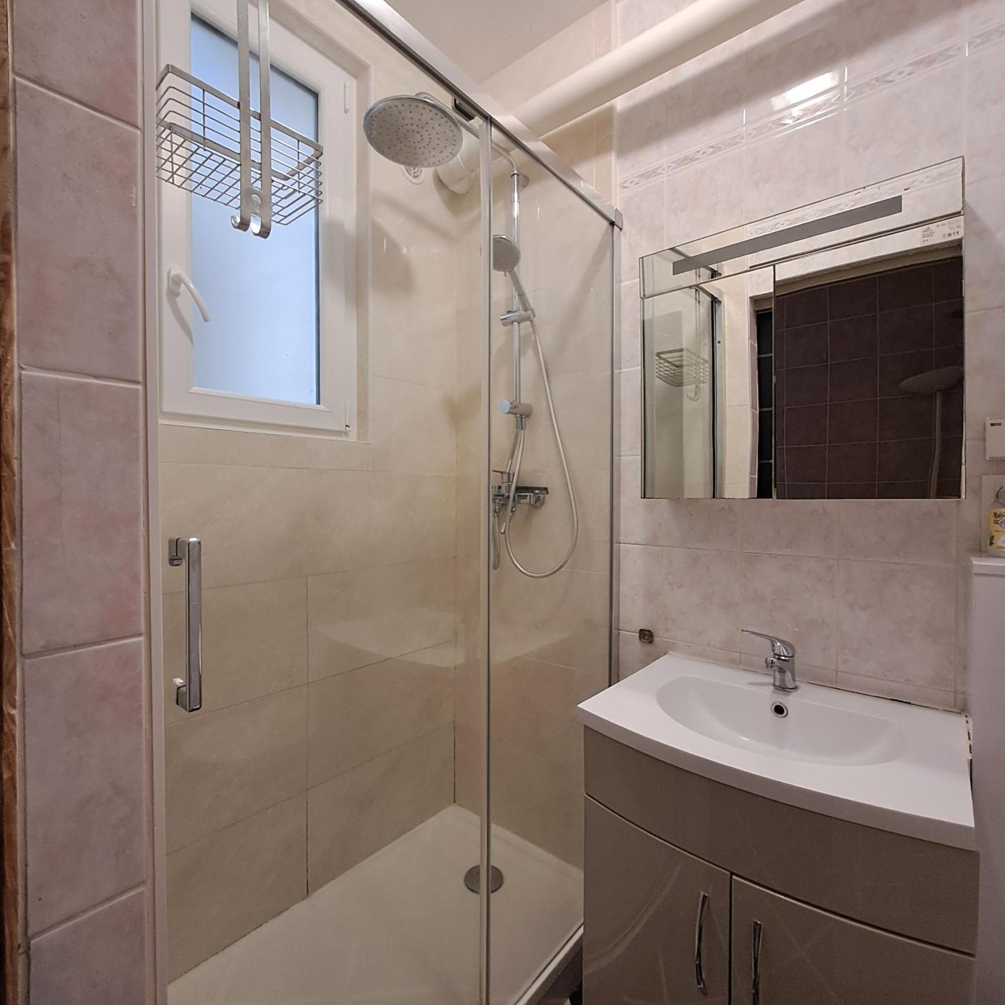 Appartement Dans La Villa Colibri, Ла-Боль-Эскублак Экстерьер фото